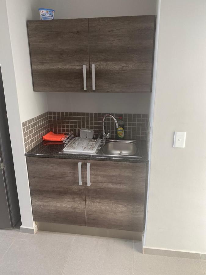 Apartment 32, Bay View Suites Langstrand ภายนอก รูปภาพ