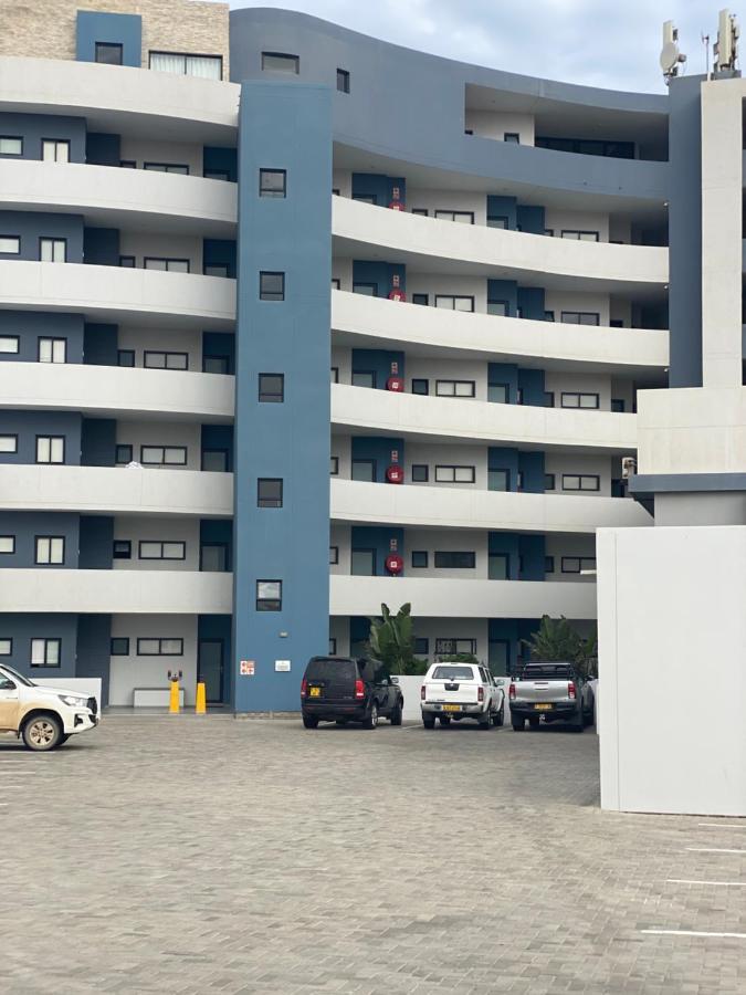 Apartment 32, Bay View Suites Langstrand ภายนอก รูปภาพ